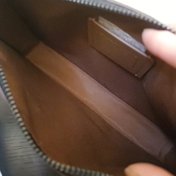 - Coach X Peanuts Heritage Convertible Crossbody In Signature Canvas With… - Picture 14 of 16